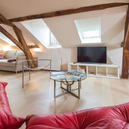 Suite Mana Ohana - Luxe Et Authenticite A 2 Pas De La Place Ducale Avec Parking Prive Charleville-Mézières 外观 照片