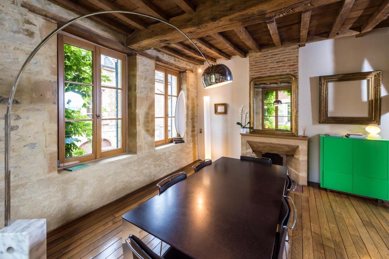 Suite Mana Ohana - Luxe Et Authenticite A 2 Pas De La Place Ducale Avec Parking Prive Charleville-Mézières 外观 照片